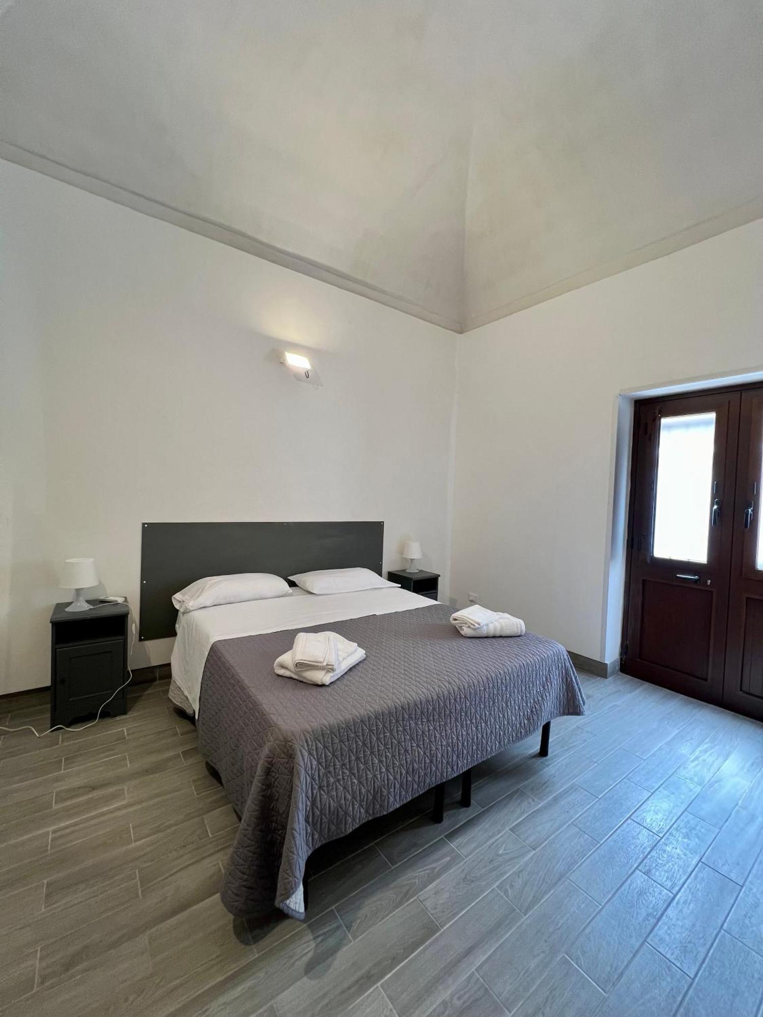 Cortile Bassi 185 Lägenhet Trapani Exteriör bild